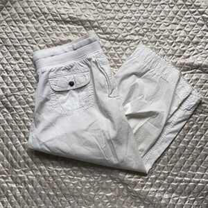 Lee White Cargo Capri
